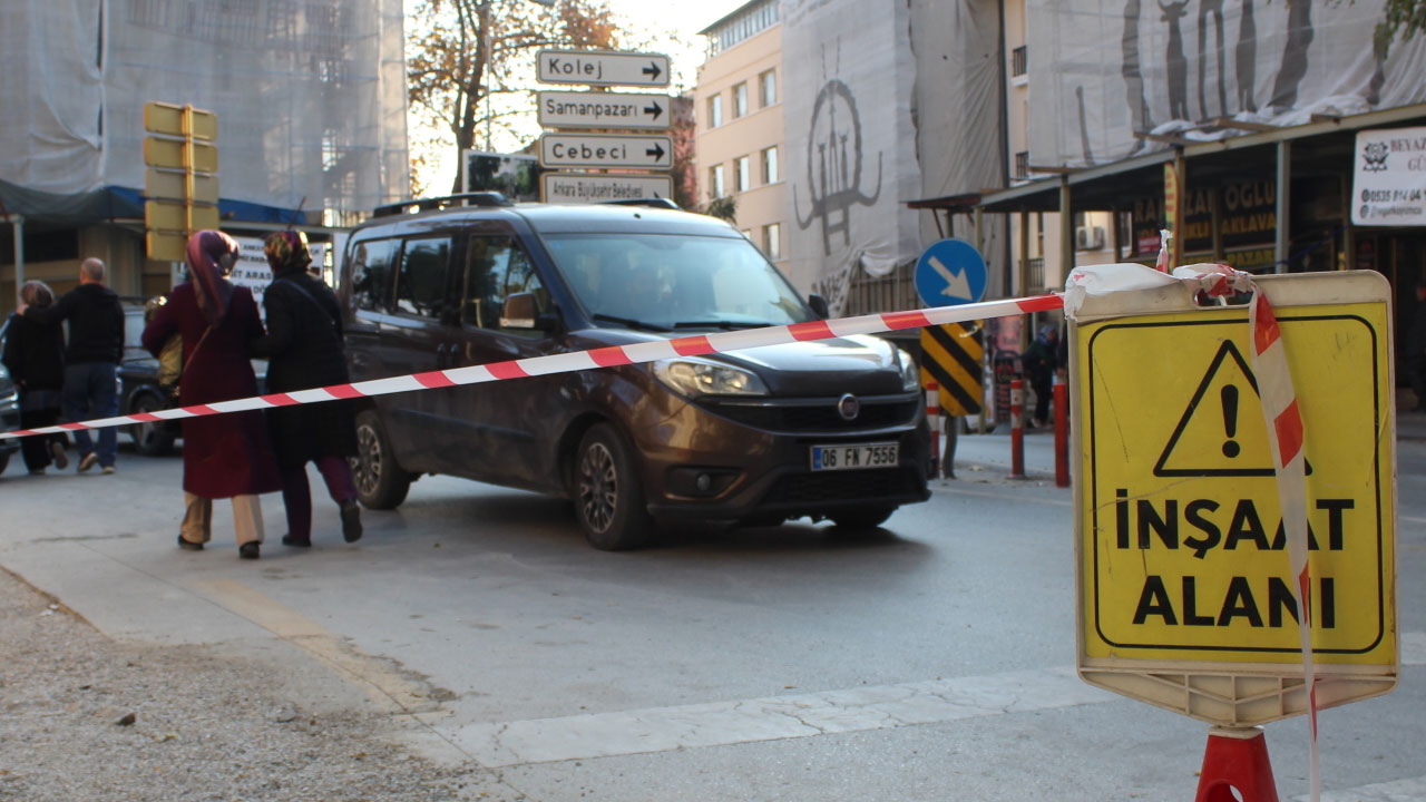 “Anafartalar Caddesi Sokak Sağlıklaştırma ve Kentsel Tasarım” projesi çalışmaları hız kesmeden devam ediyor