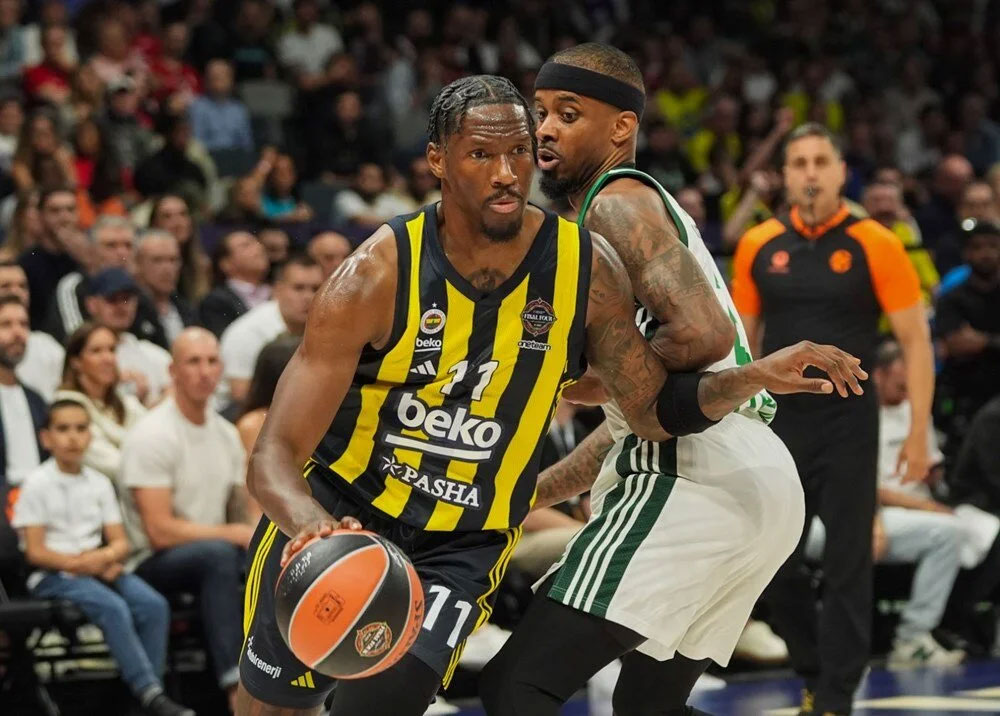 Ergin Ataman'ın çalıştırdığı Panathinaikos'u deviren Fenerbahçe Beko finale kaldı
