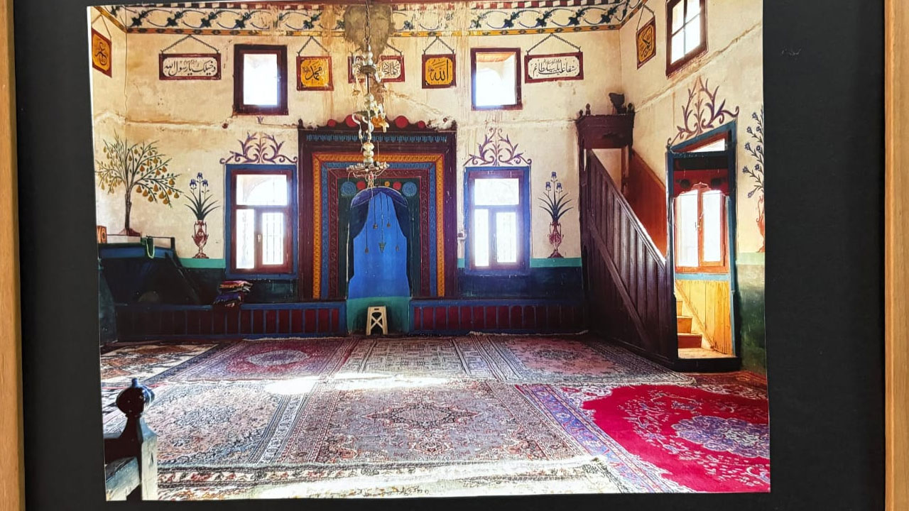 “Ankara’nın Kalem Nakışlı Yapıları” adlı sergi ziyarete açıldı