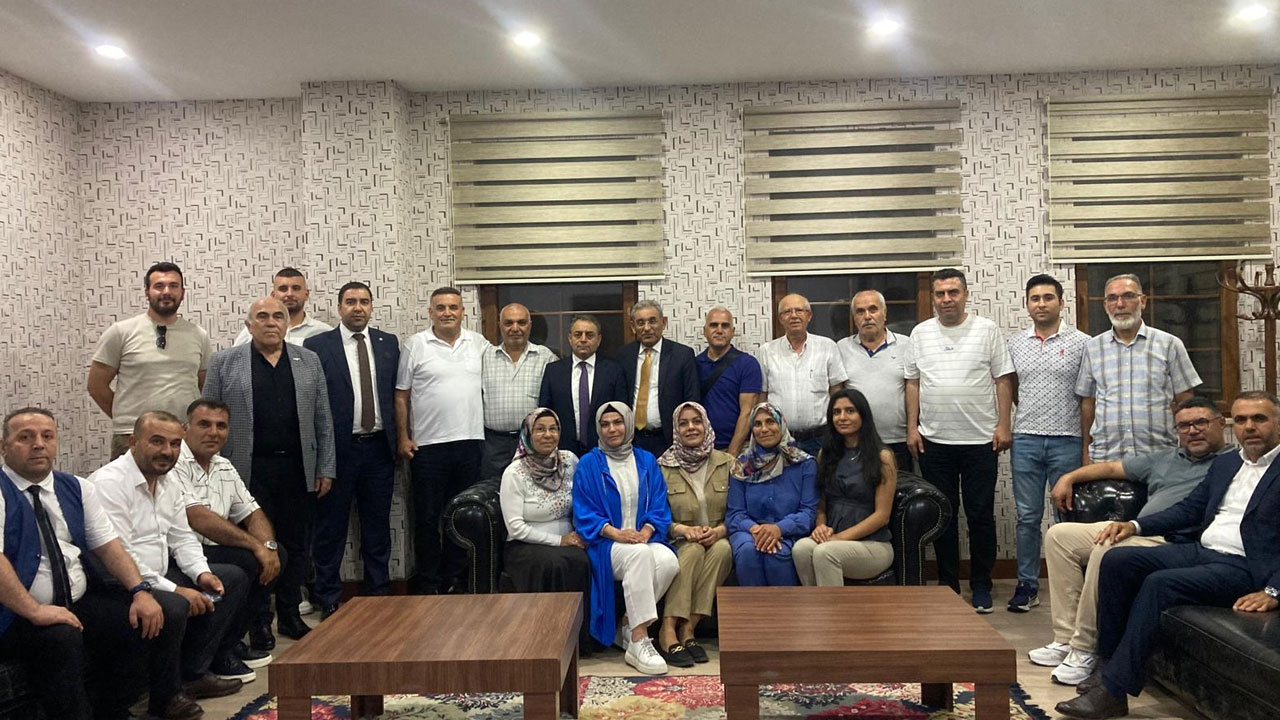 Mamak Kırşehirliler Derneği Ahi Pilavı programı eşliğinde bir araya geldi