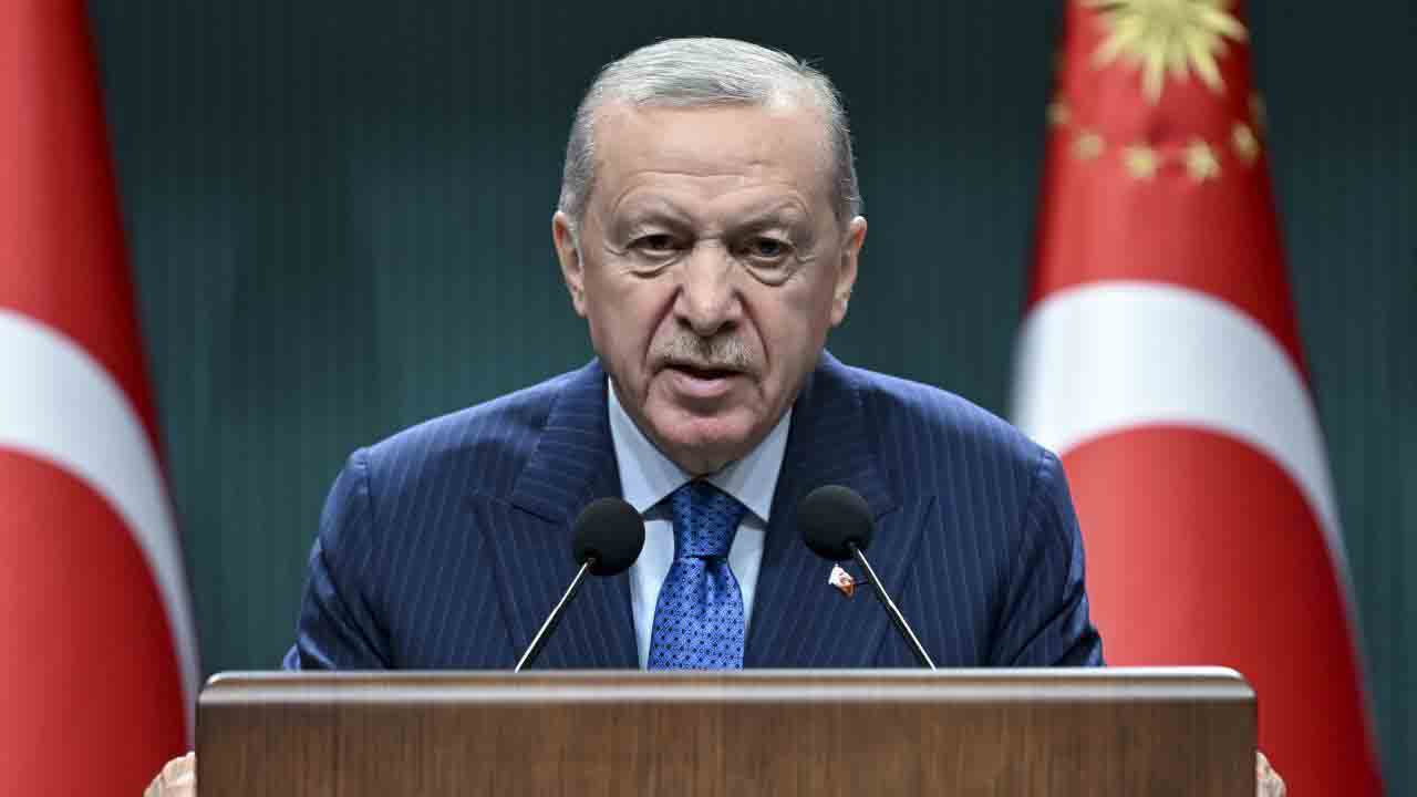 Cumhurbaşkanı Erdoğan yangınla ilgili açıklamada bulundu: Her türlü tedbiri alıyoruz