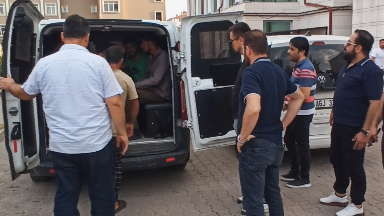 3 ilde inşaat malzemesi ve kablo çalan 9 zanlı tutuklandı!