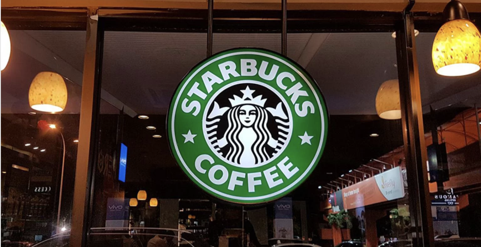 Starbucks'ın küresel satışları düşmeye devam ediyor