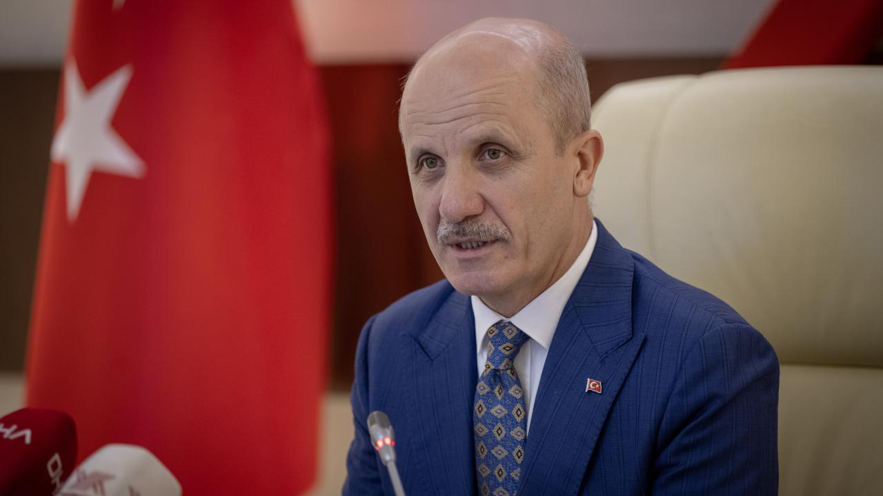 Prof. Dr. Özvar, yeniden YÖK Başkanlığına atandı