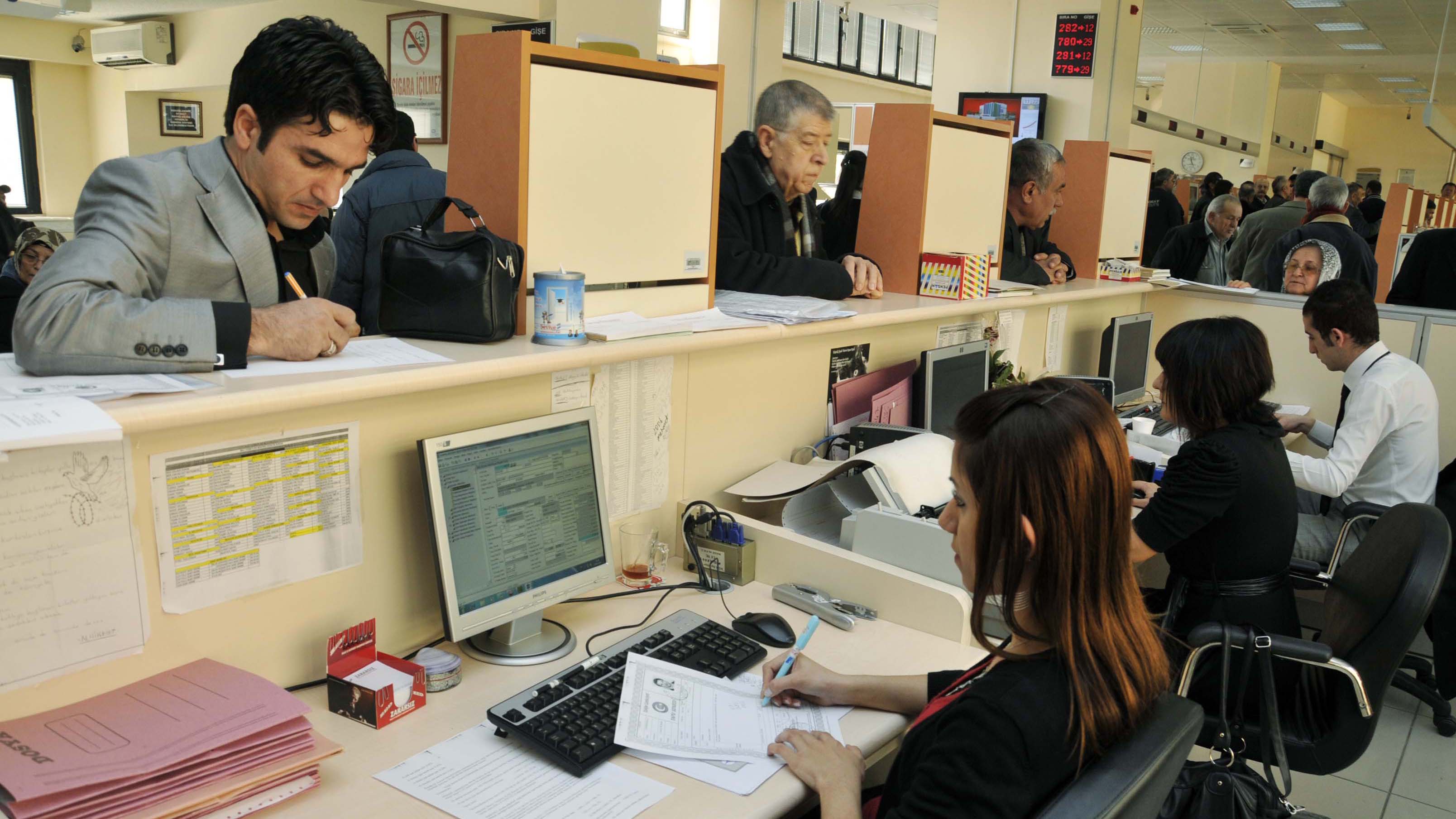 Memur-Sen’e dilencilik eleştirisi: Bugüne kadar şahit olmamıştık