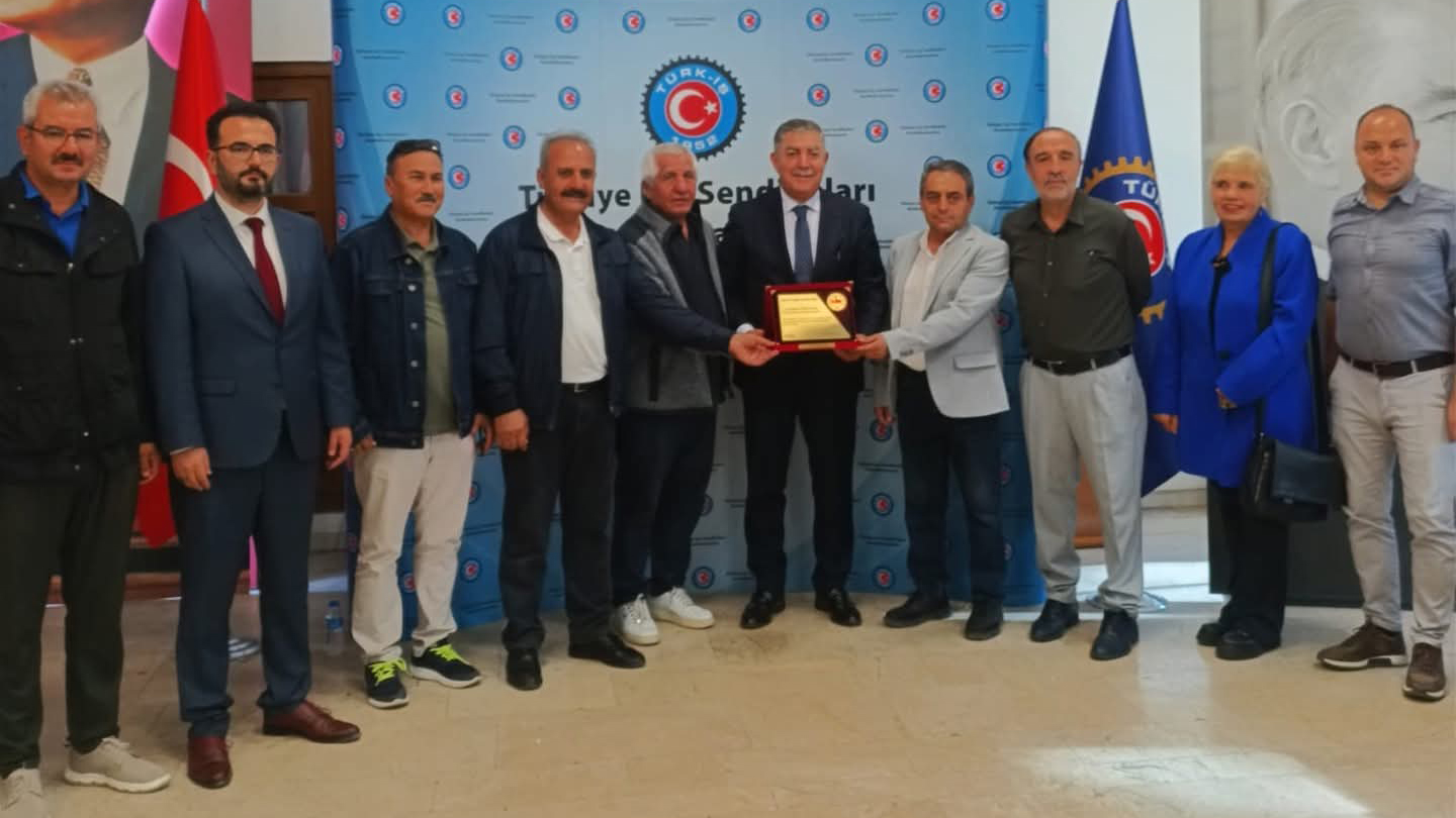 KIRFED en iyi STK seçildi: Ödül Hilmi Gökçınar’a takdim edildi