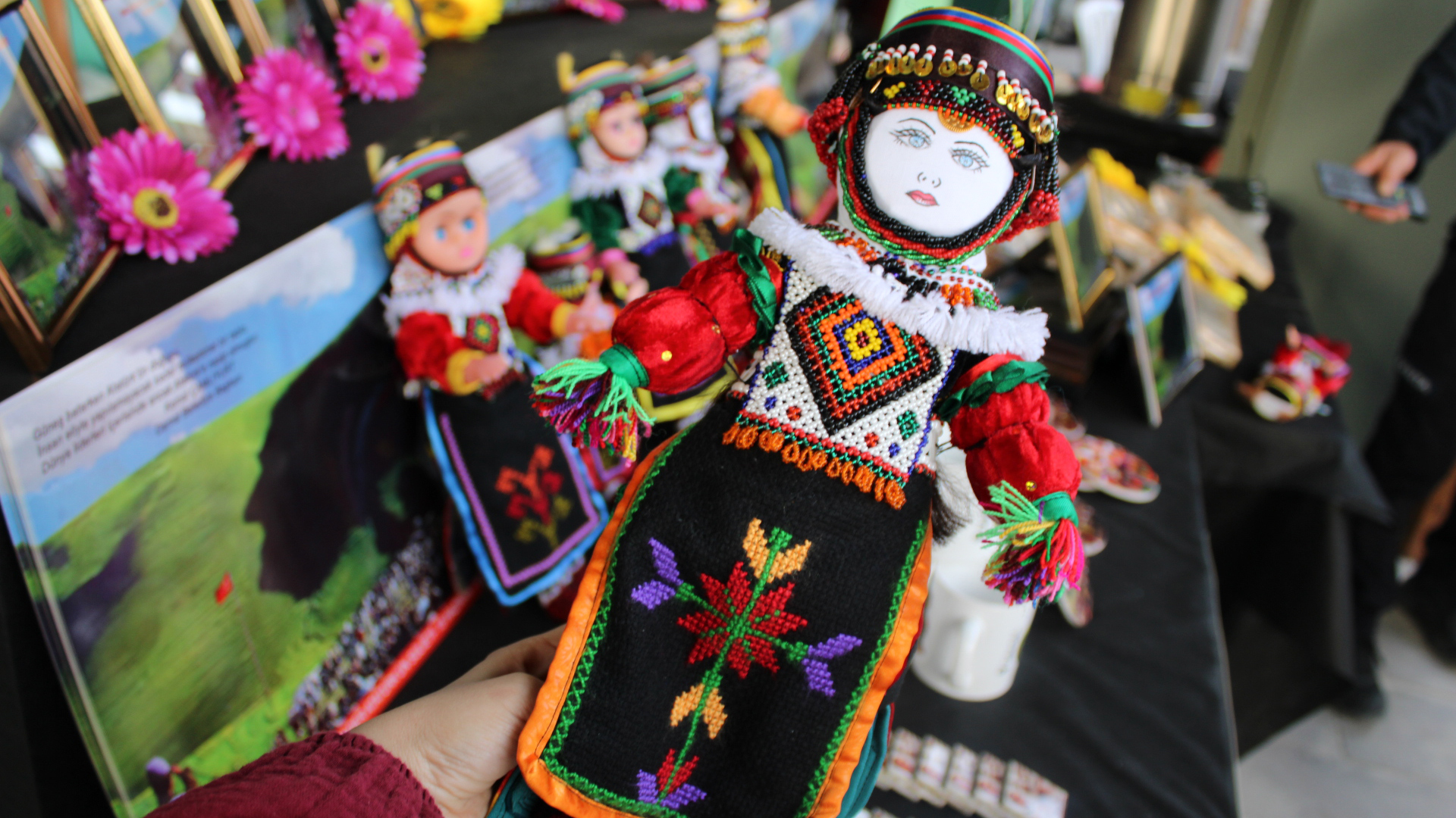 Bir Ardahan geleneği: Kültür bebeklere aktarılıyor