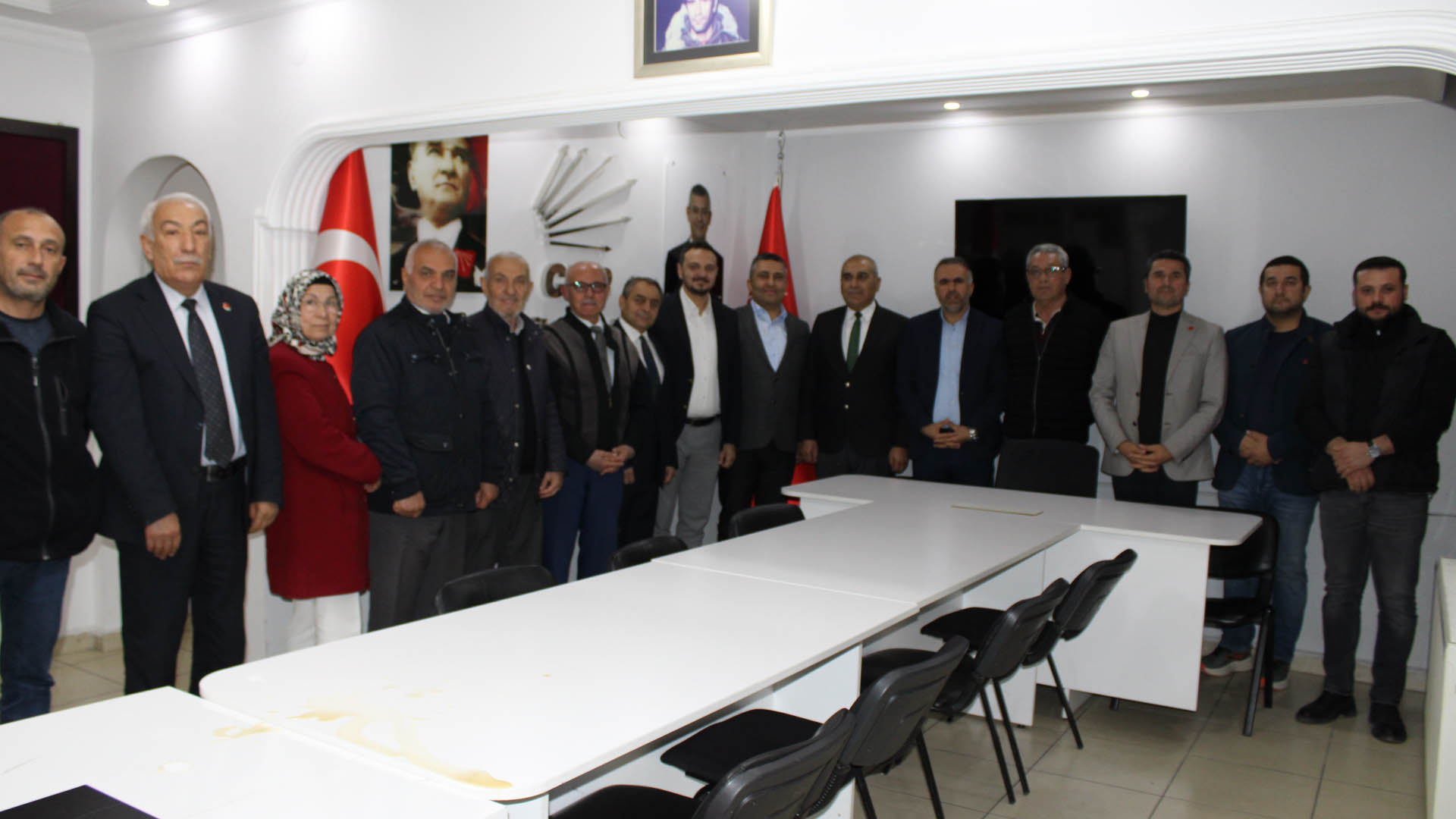 Mamak Kırşehirliler Derneği CHP’yi ziyaret etti