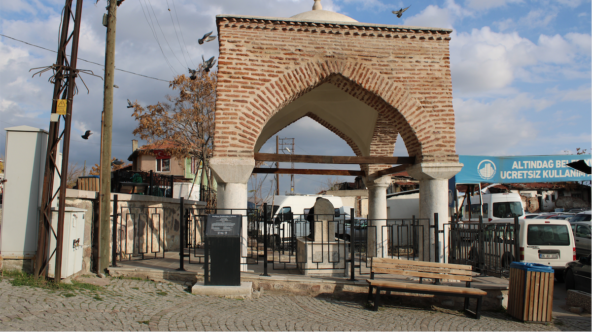Ankara Kalesi’nde merak uyandıran yer: Kesikbaş Türbesi