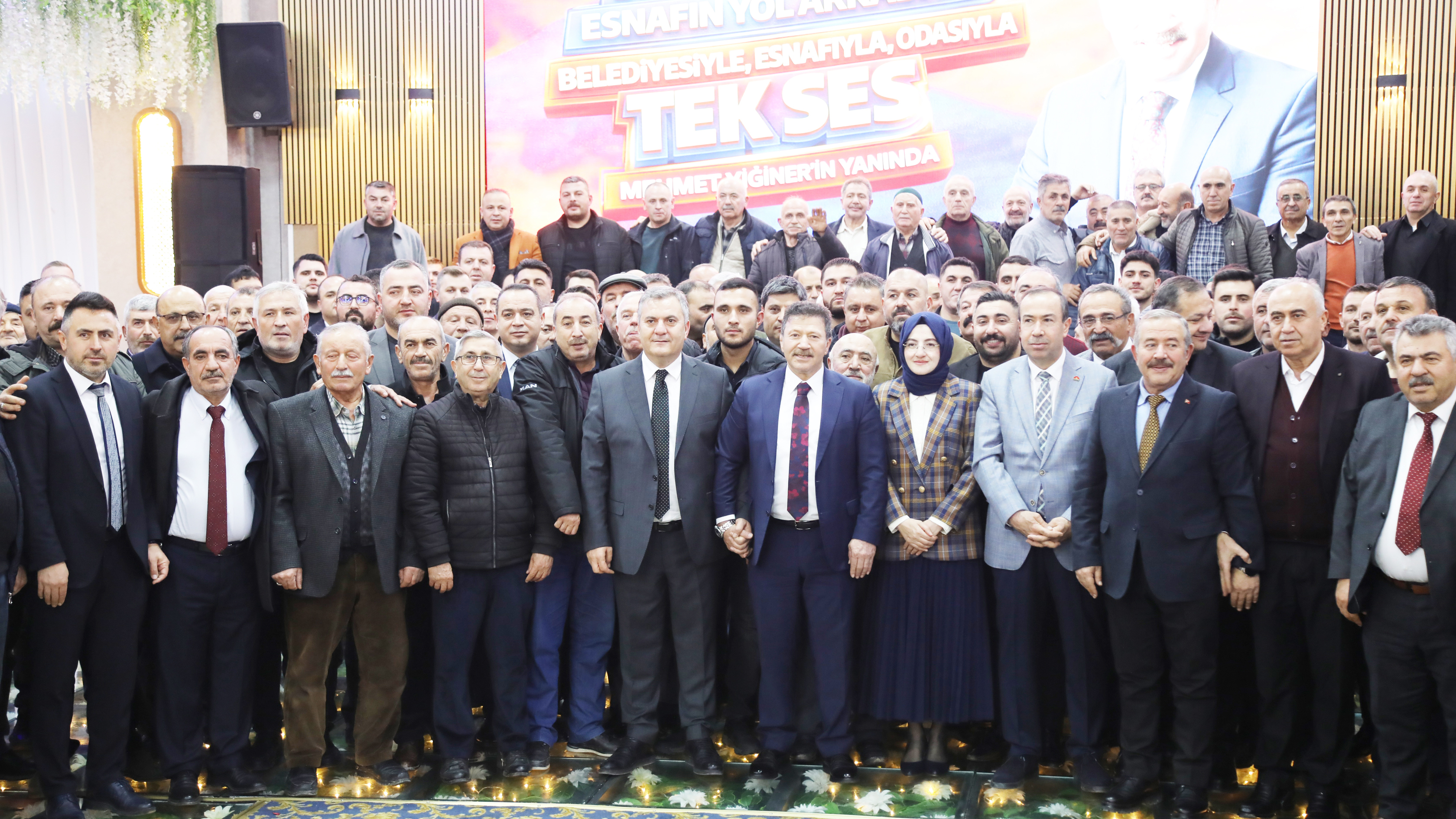 YİĞİNER'E DESTEK TOPLANTISI