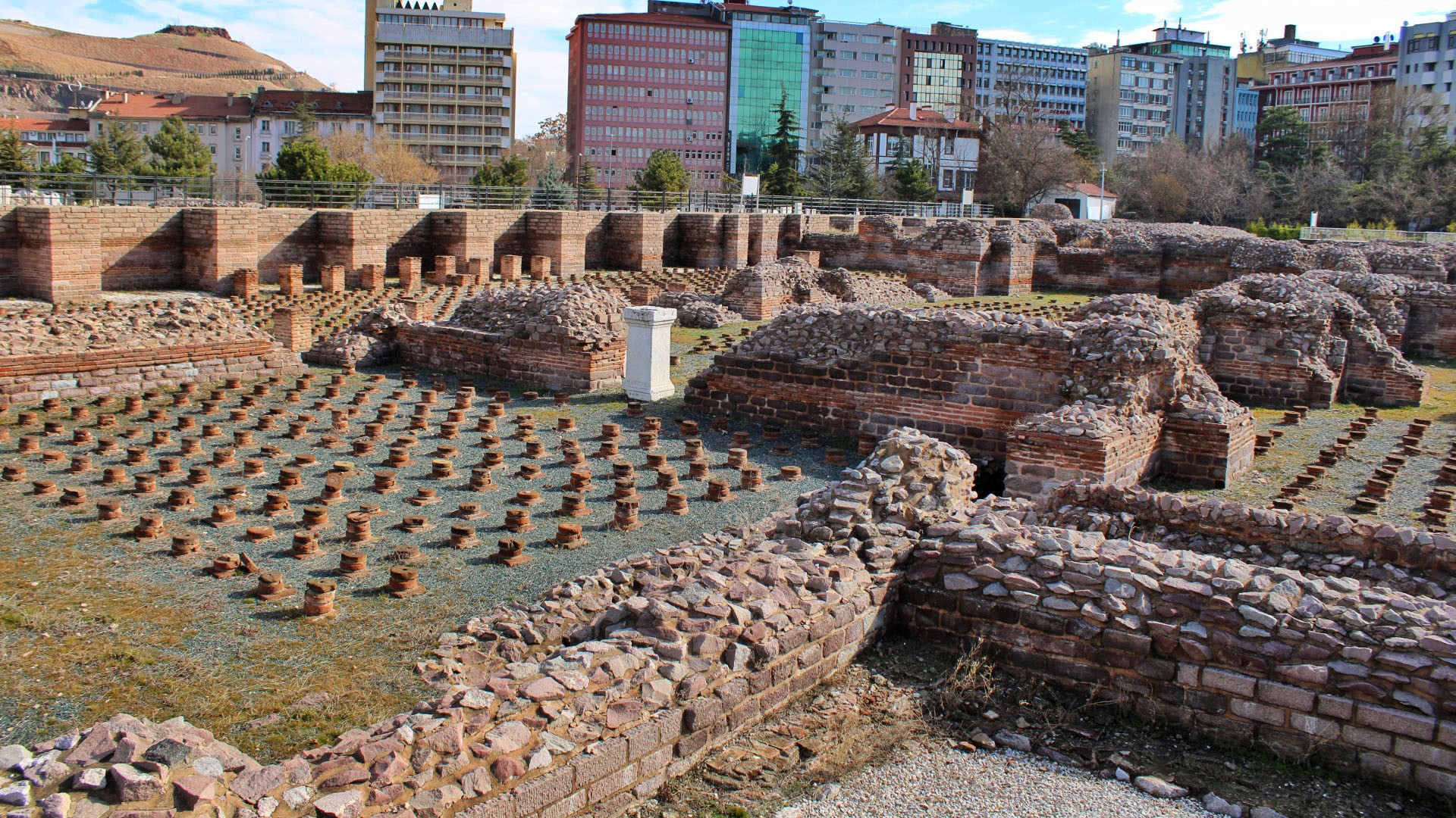 Tarihin katmanlarıyla buluşma noktası: Roma Hamamı Açık Hava Müzesi