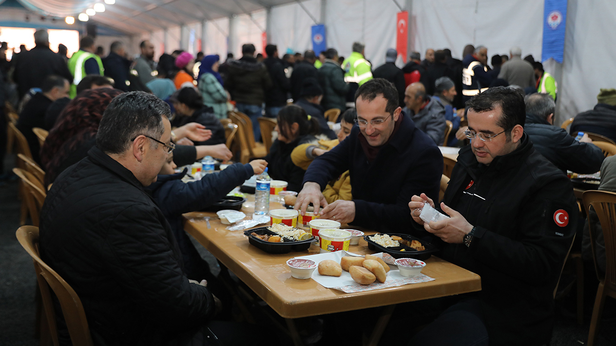 Ankara’da gönül sofraları hazır: İşte, ücretsiz iftar noktaları