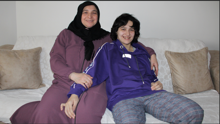 Annenin gözünden otizm: “Çocuğunuz kolunuz, bacağınız gibi oluyor”