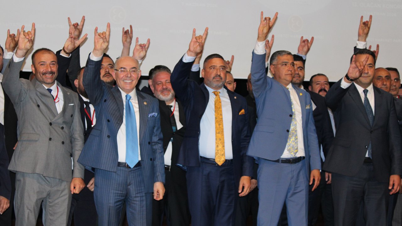 MHP Mamak Kongresi gerçekleşti: Koçyiğit güven tazeledi