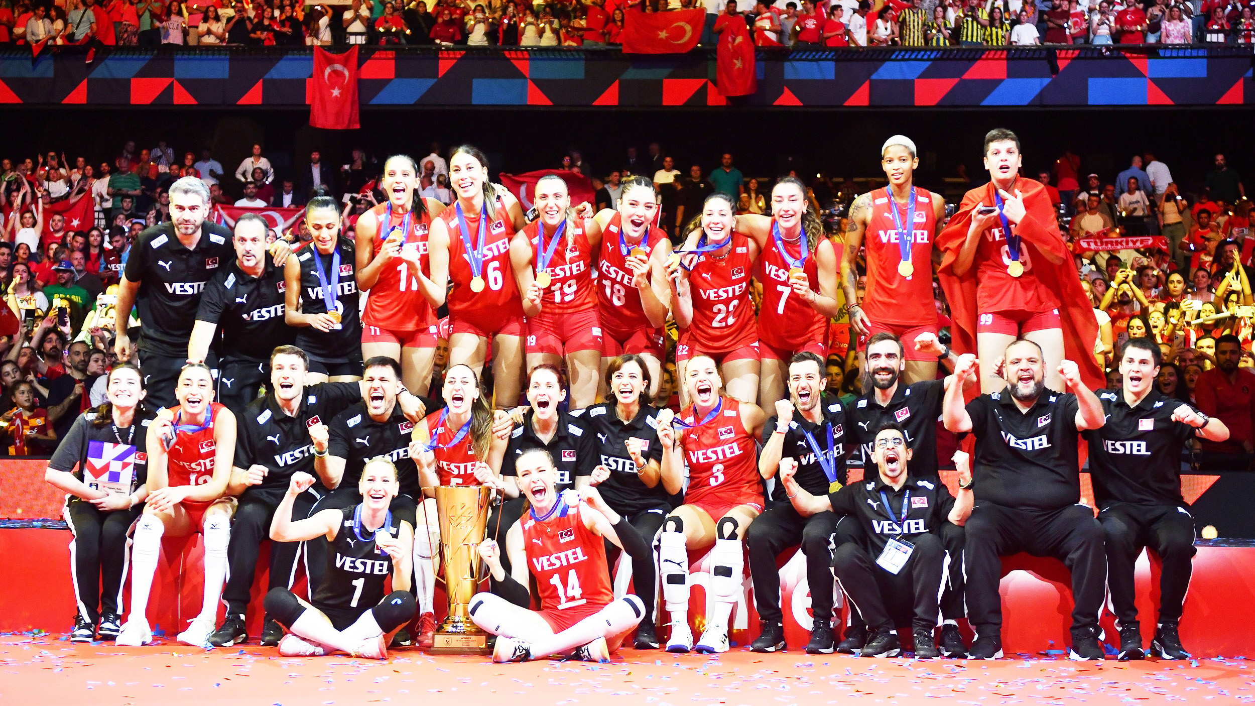SAHNE FİLENİN SULTANLARININ