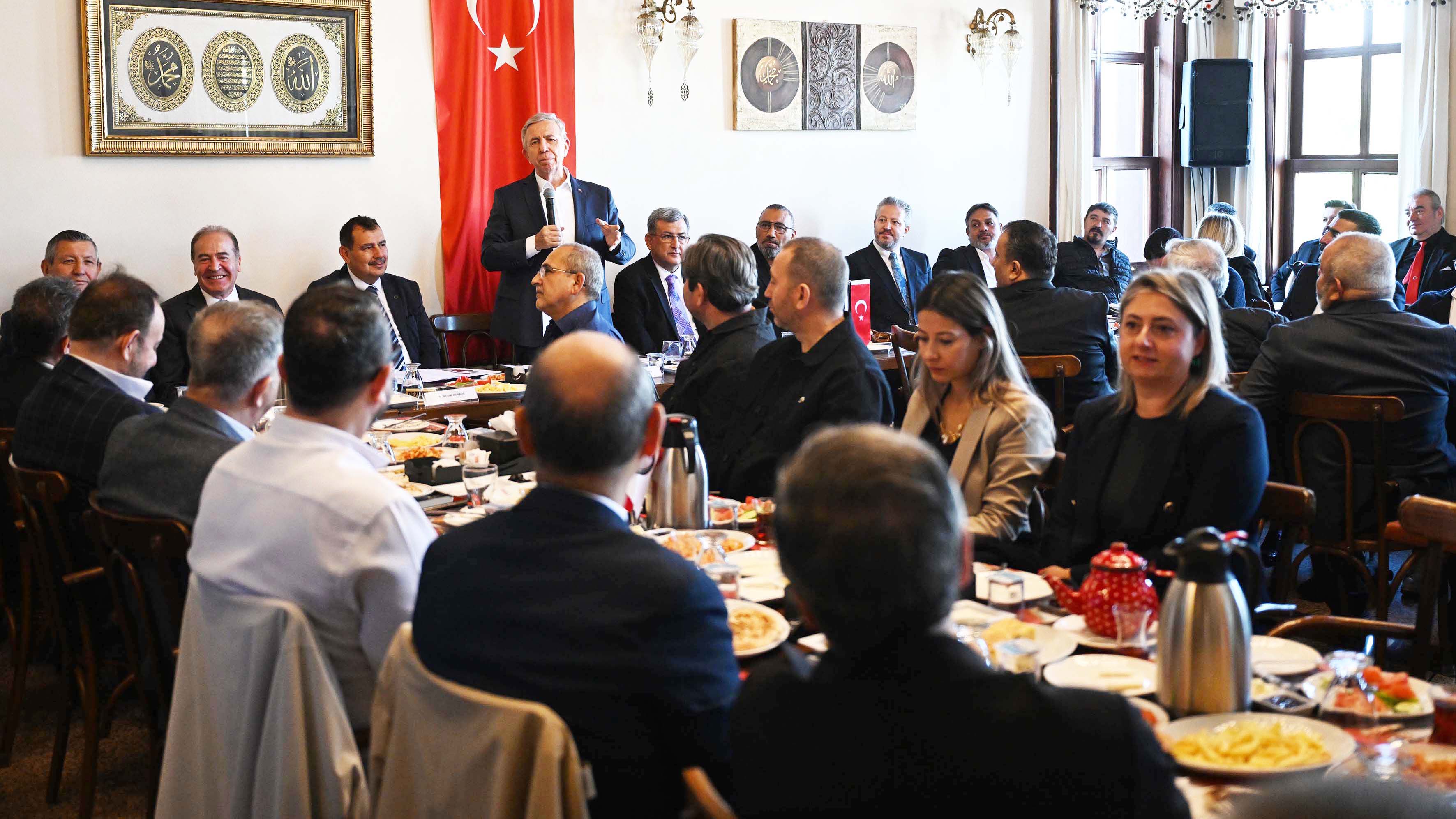 DERDİMİZ ULUS’UN AYAĞA KALKMASI
