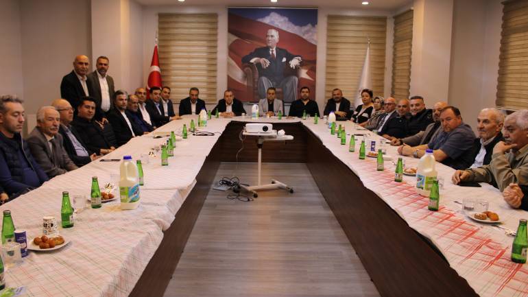 Mamak Kırşehirliler Derneği toplantı: 2025 yılı çalışmaları masaya yatırıldı