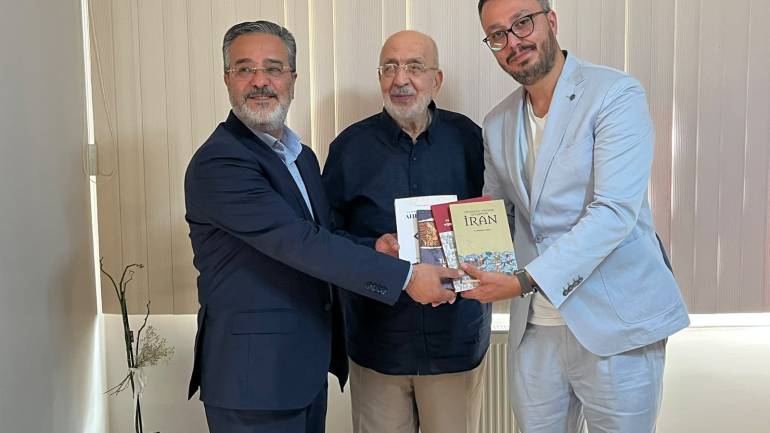 Tahran’da İstiklal Şairine Özel Program