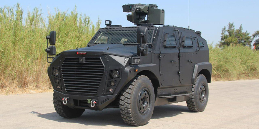 aa-20250721-38617021-38617020-idef-2025e-dogru-eren-4x4-icin-ilk-imza-malezyaya-yonelik-atilacak.jpg