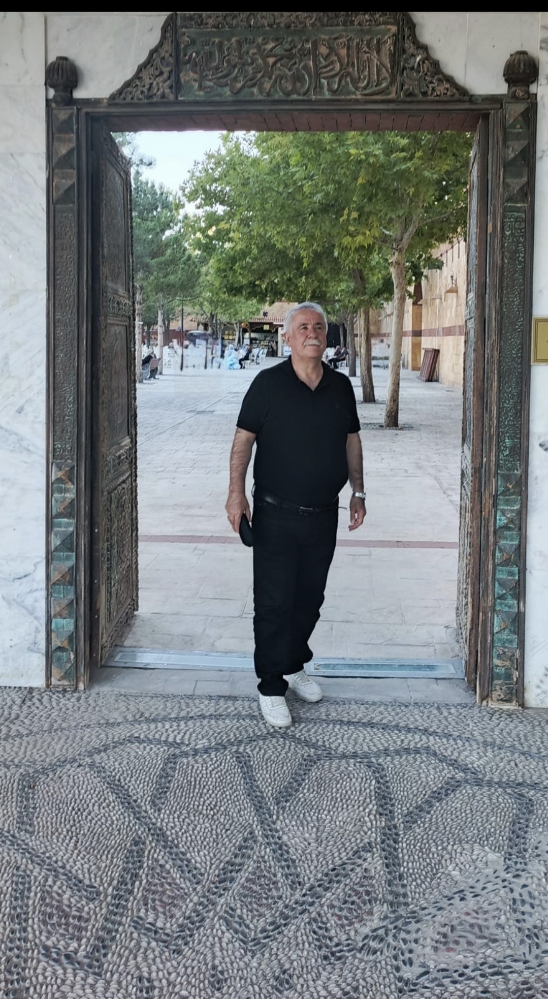 ahmet-sandal.jpg